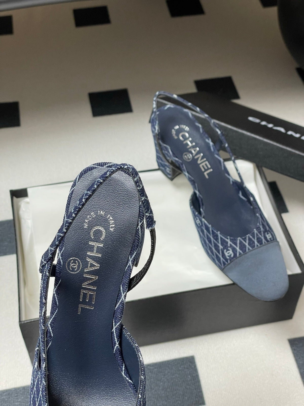 CC 25P Blue Black Quilted Denim