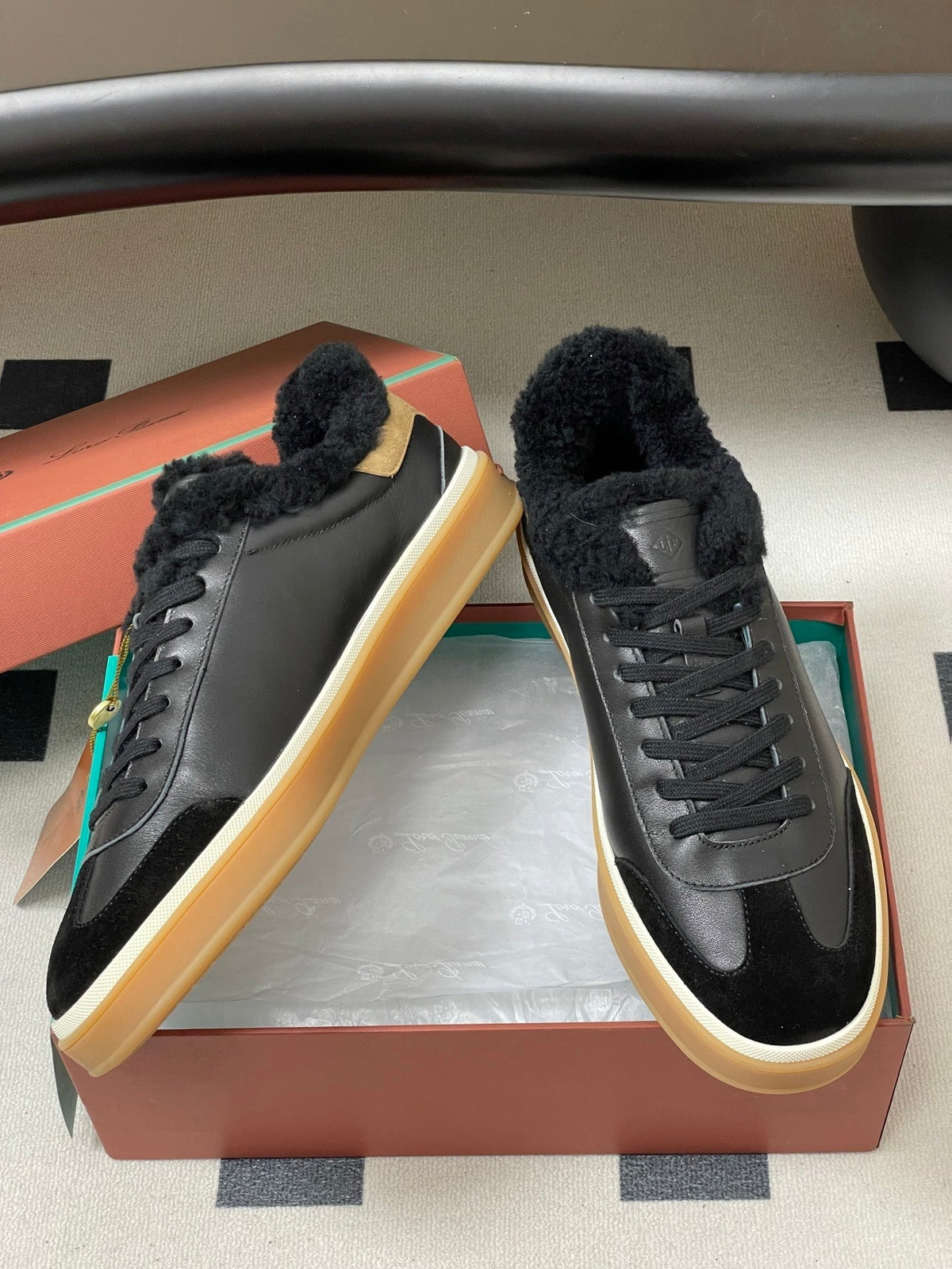 LP 25 Fur Sneaker Black Suede Cowhide 534666
