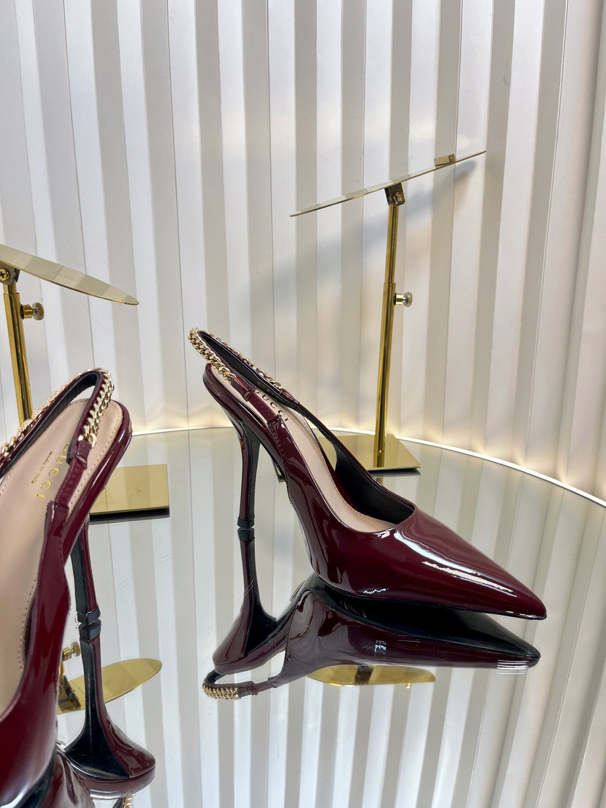 GG Gucci Signoria Slingback pump 100mm Red Patent Leather 234259