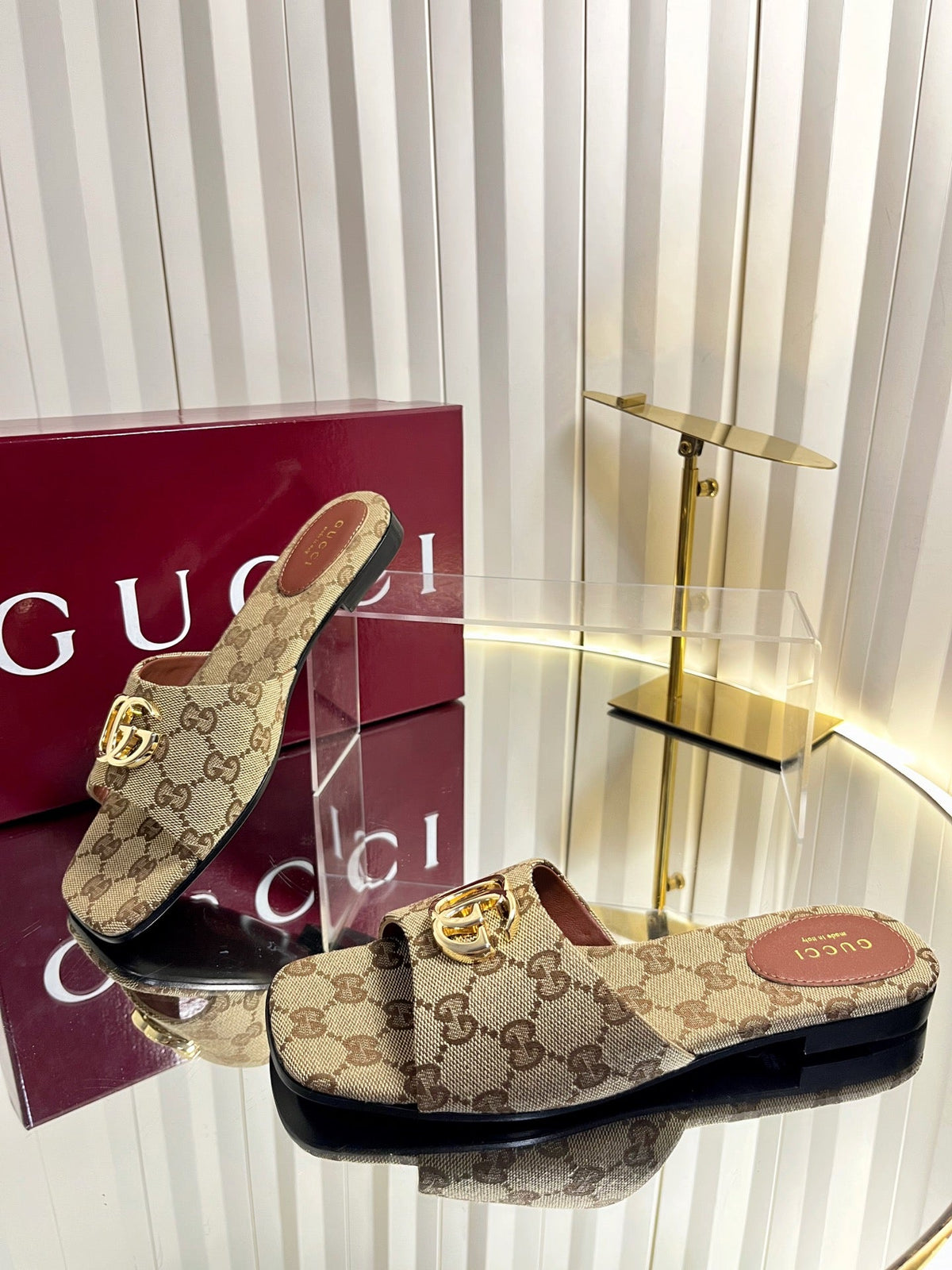 Gucci 2026 Slipper Double G Logo Canvas 768126