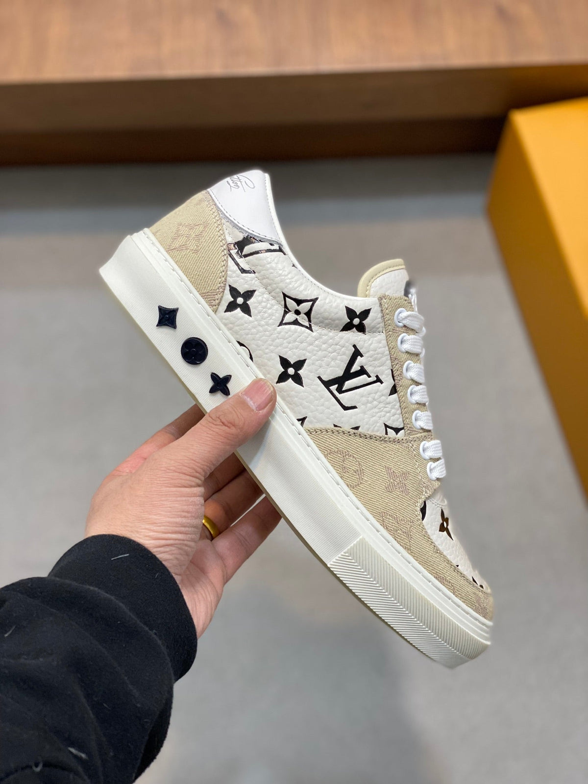 LV MONOGRAM BEIGE AND WHITE SNEAKERS
