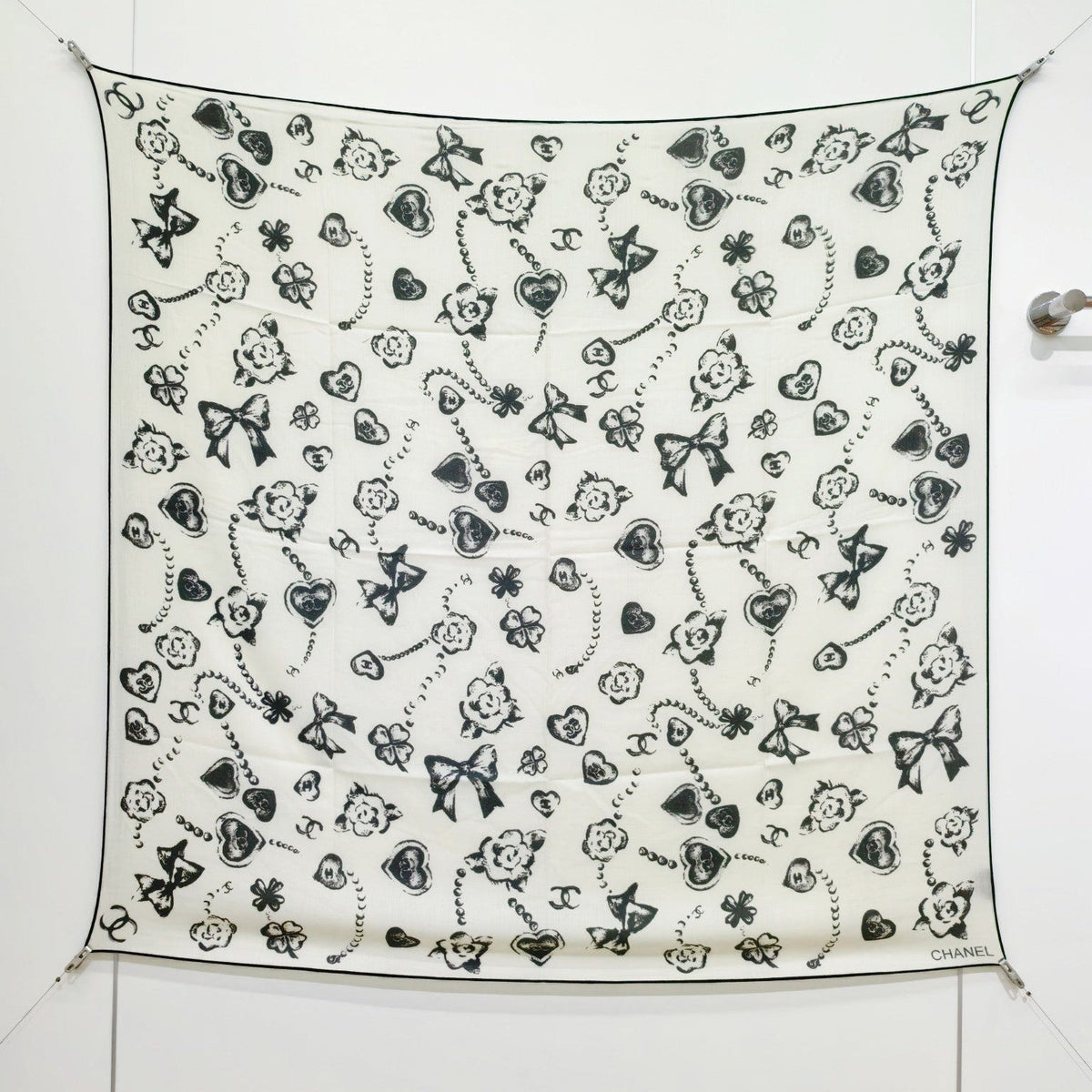 CC 25  Scarf 140CM White Cashmere 293089