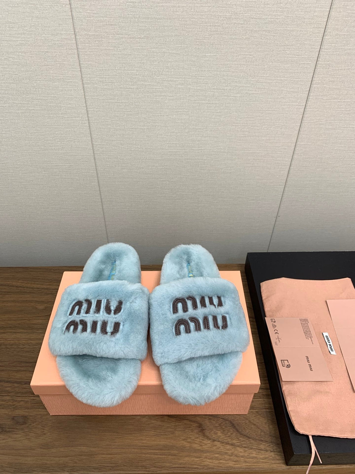 Miu Slippers Light Blue Pure Wool