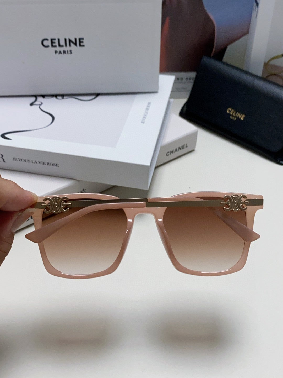 TRIOMPHE SUNGLASS 497815 IN PINK CLEAR METAL