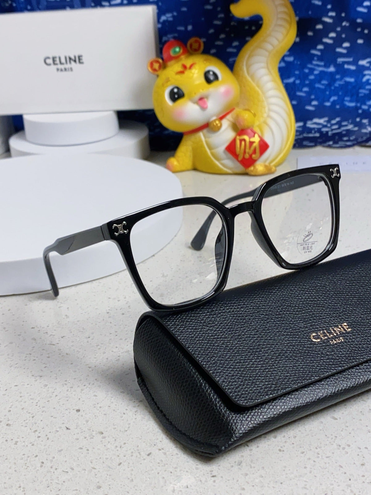 TRIOMPHE SUNGLASSES 563256 IN BLACK ACETATE