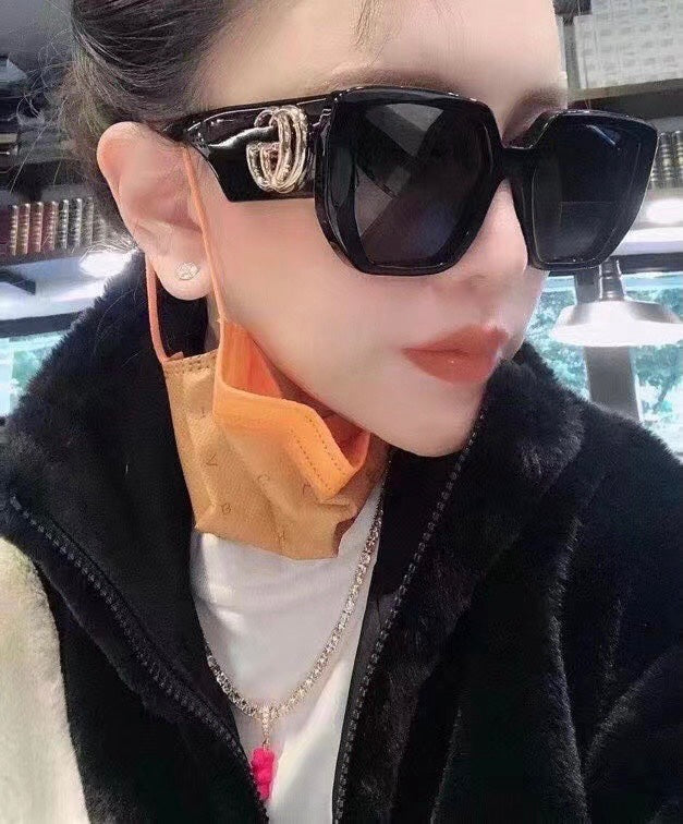SQUARE FRAME SUNGLASSES 573303 IN ACETATE EMBOSSED LOGO