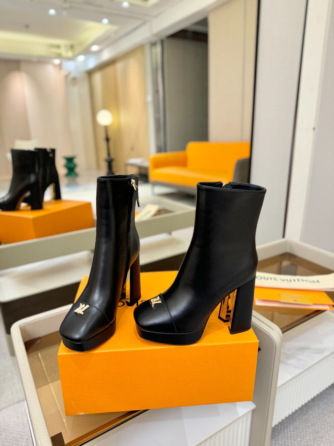 LV Ankle Boots 110 Black Sheepskin 573725