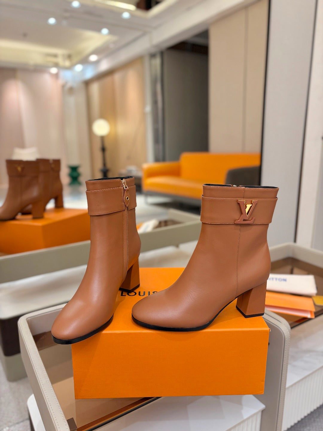 LV Ankle Boots 75 Camel Sheepskin 573726