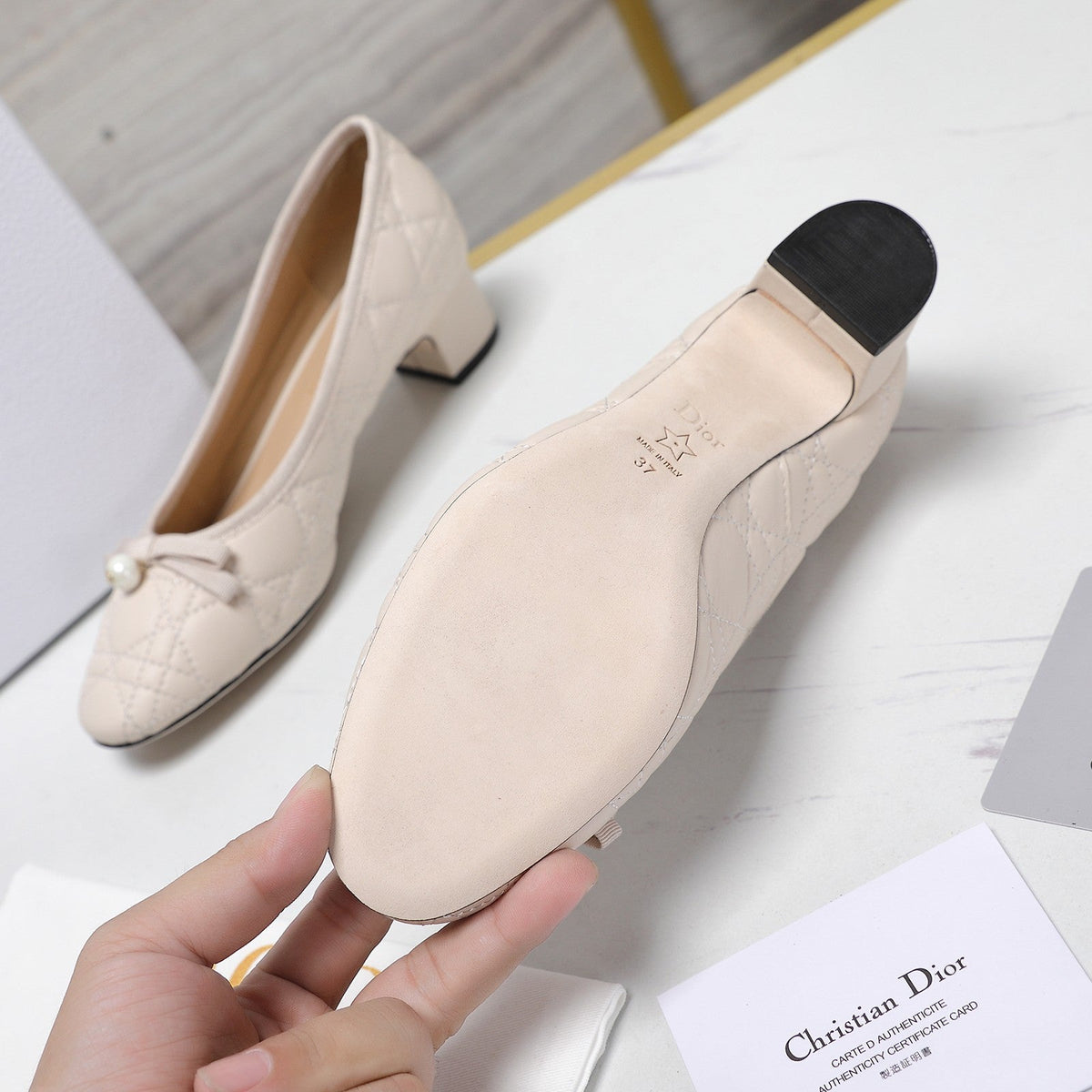 CD Pump 40mm In White Pink Quilted Calfskin 995266