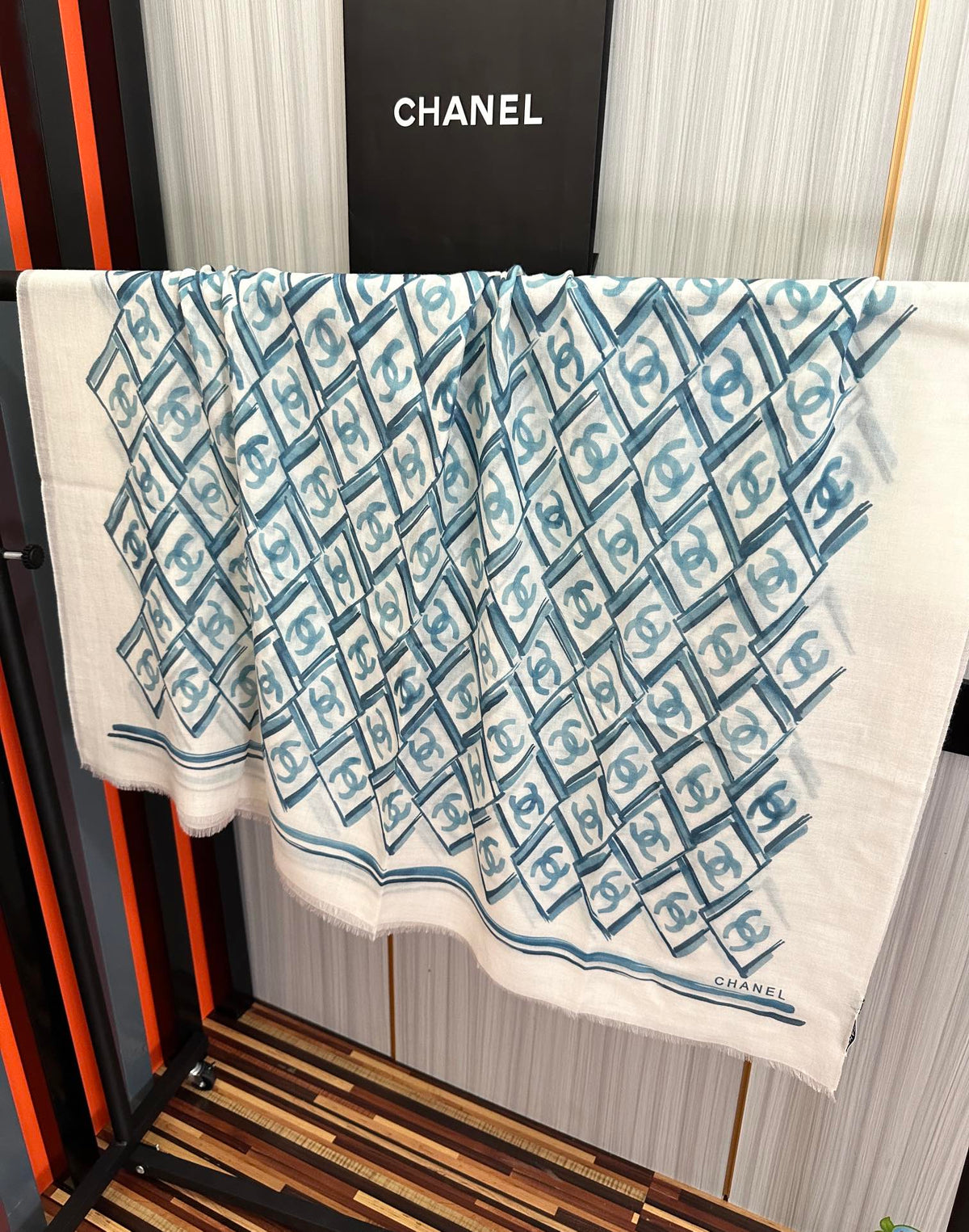 LV Latest Style Scarf 200cm White Blue Cashmere 970872