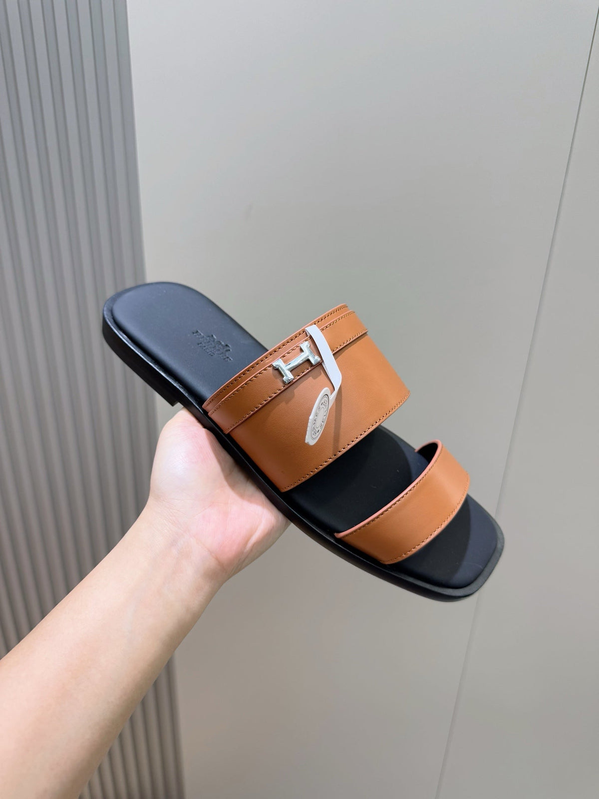 HM Men's 25 Slide Brown Calfskin 599978