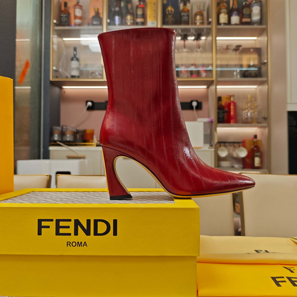 Fendi 25ss high-heeled boots red sheepskin 502717