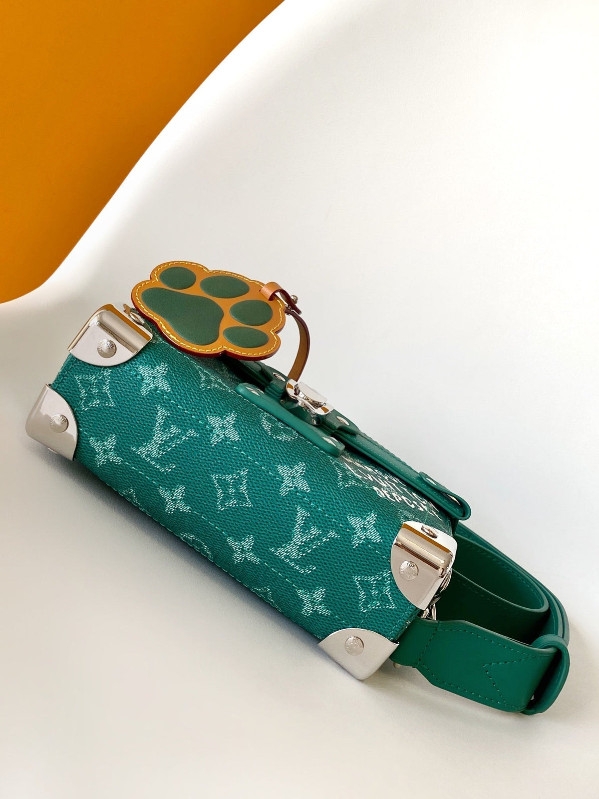 LV Soul Trunk handbag 19cm Green mix White Canvas Leather 252098