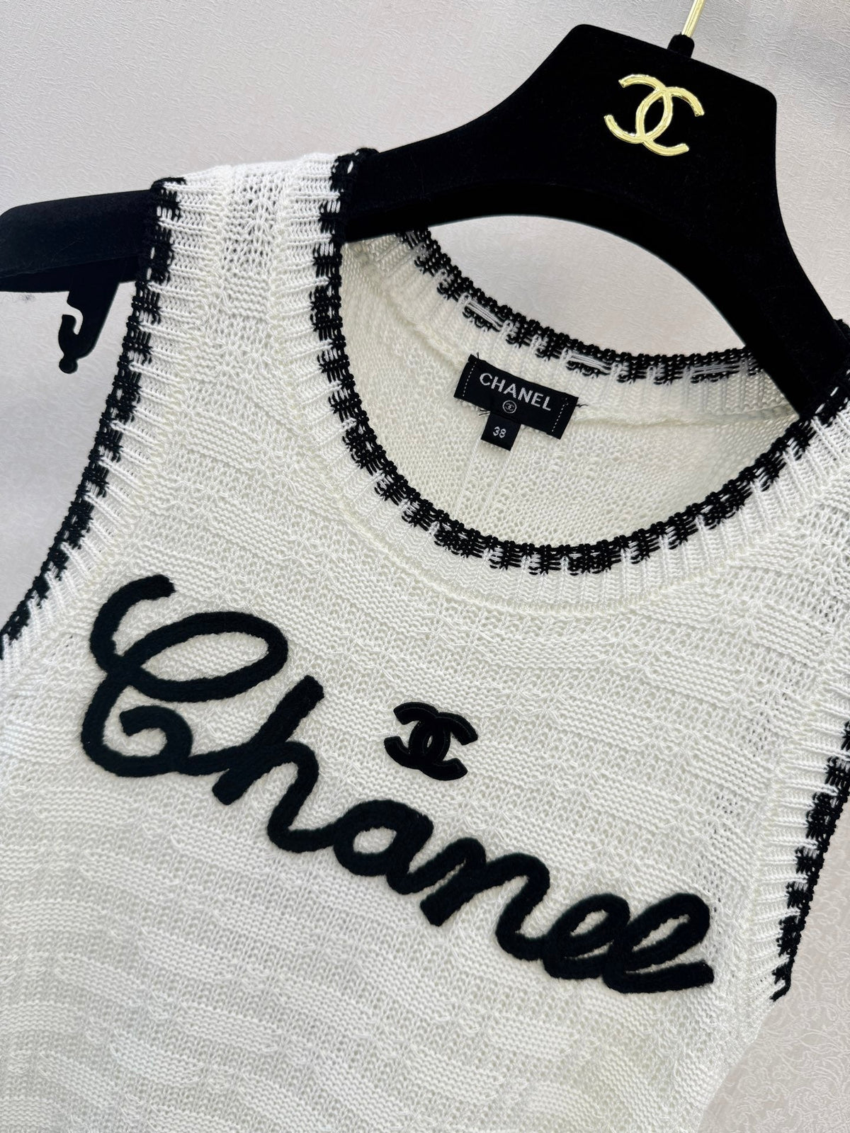 Chanel 2026 Embroidery Logo Vest White Black Wool 364271