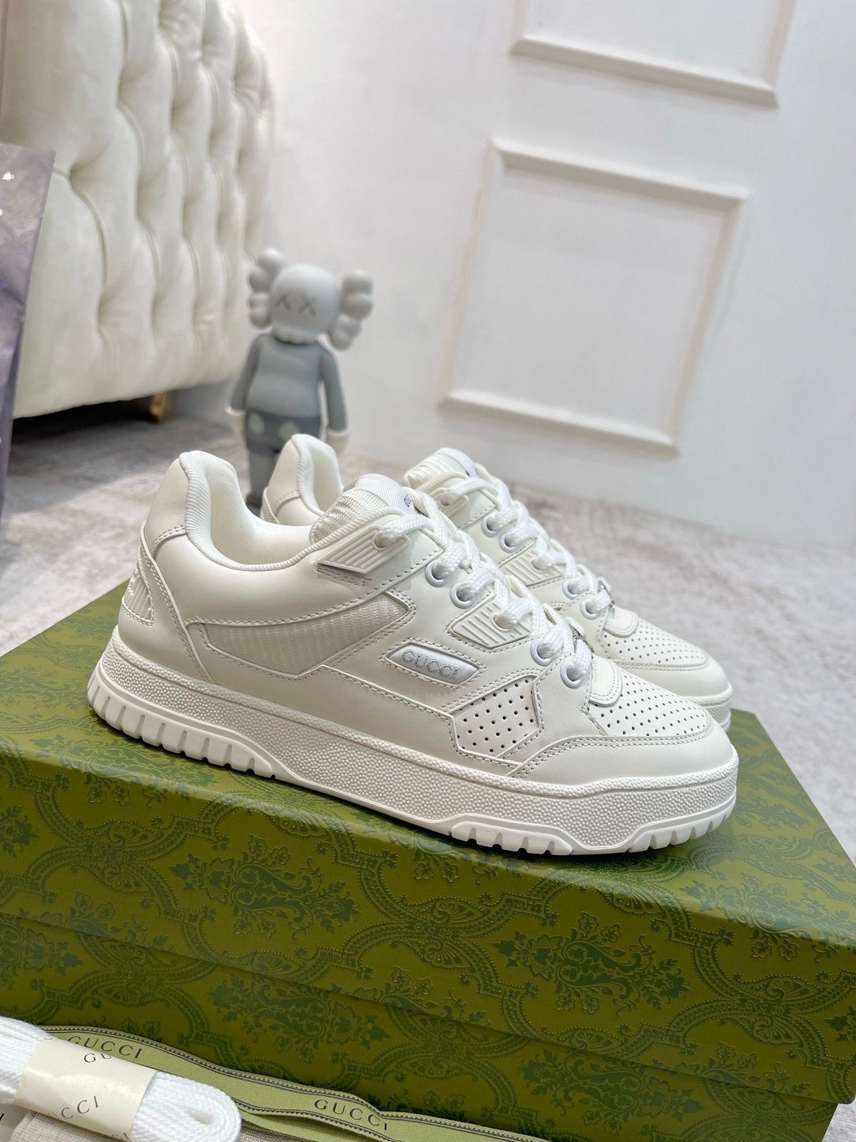 Gucci 2026 Low Top Sneakers Calfskin 988615