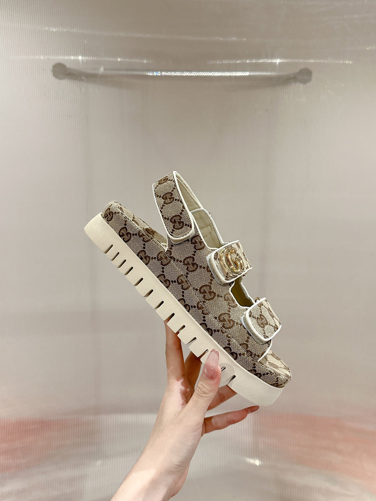 Gucci 2026 Monogram Sandals Canvas 929386