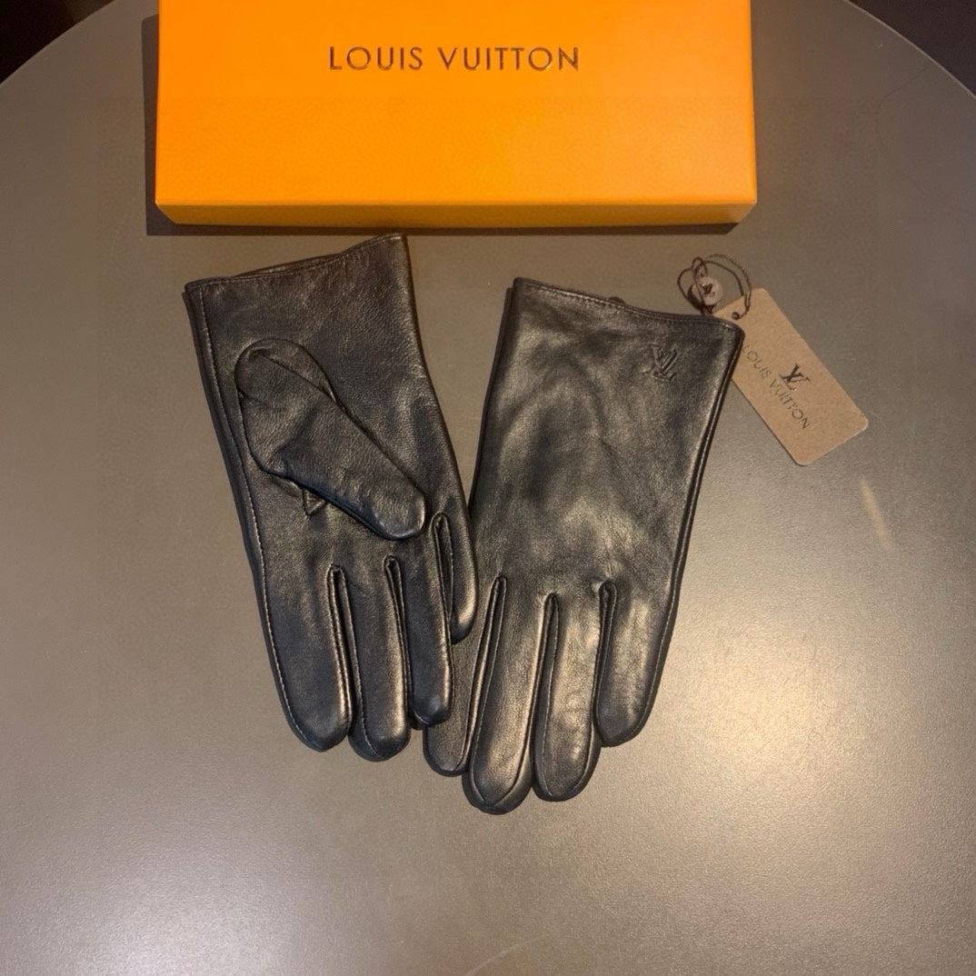 LV Gloves In Black Lambskin 470702
