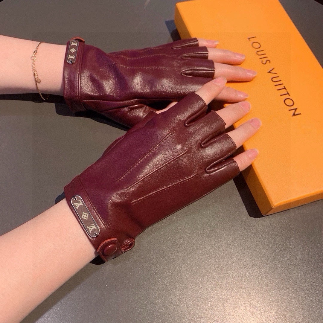 LV Gloves In Burgundy Lambskin 473447