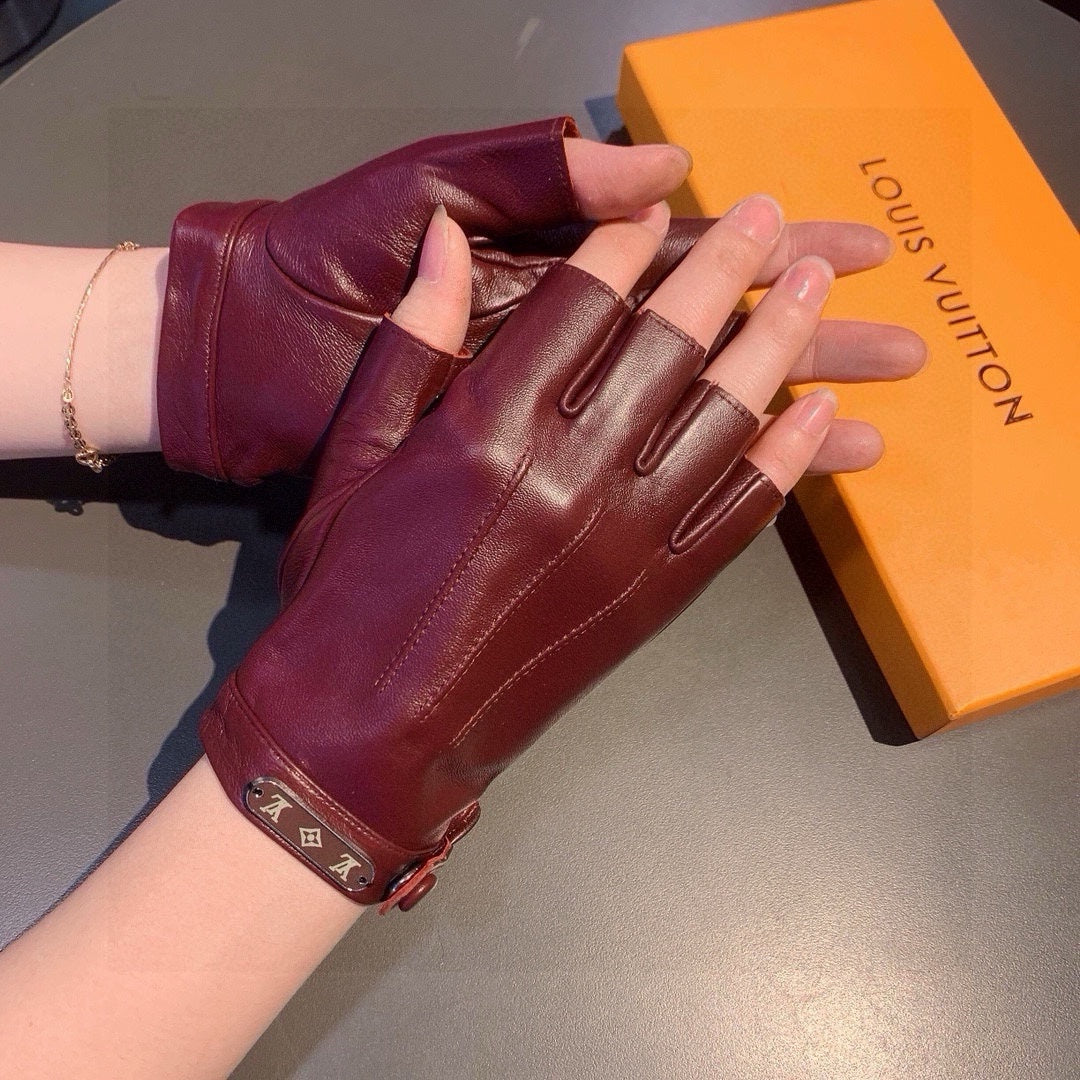 LV Gloves In Burgundy Lambskin 473447