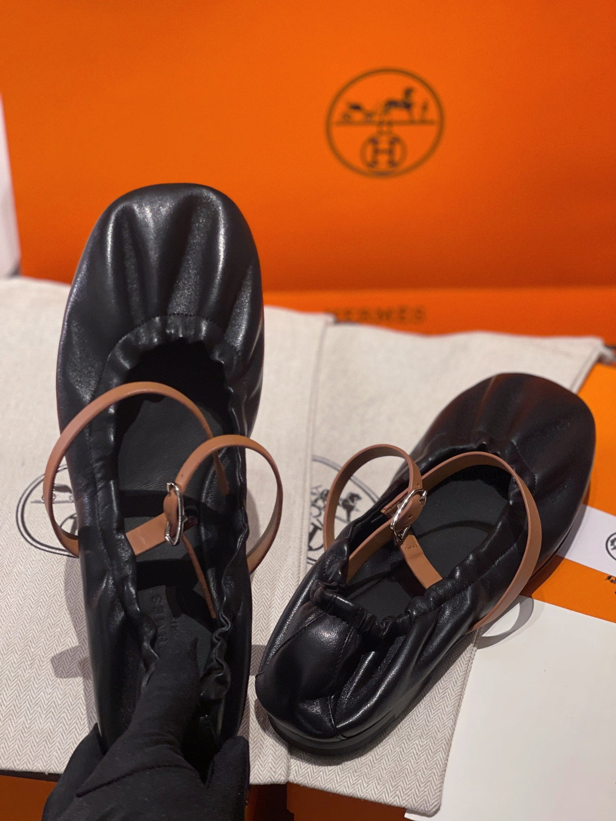 HM Jolly Ballet Flat In Black Lambskin 100081