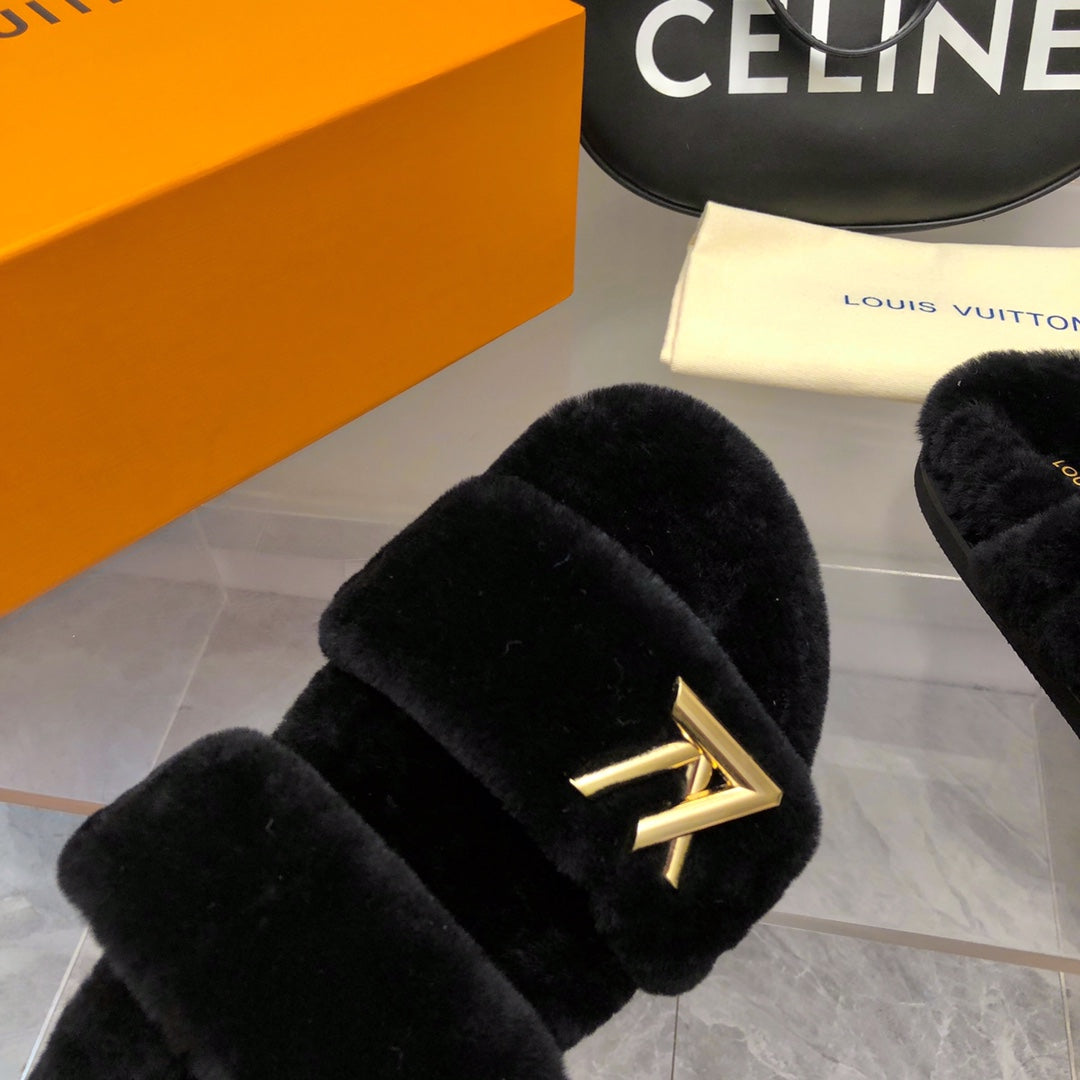LV Sunset Comfort Flat Mule Black Fleece