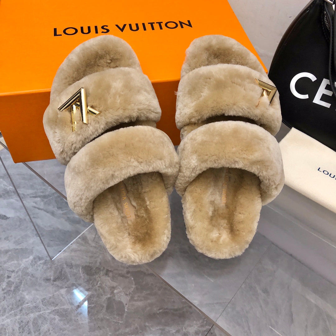 LV Sunset Comfort Flat Mule Light Brown Fleece