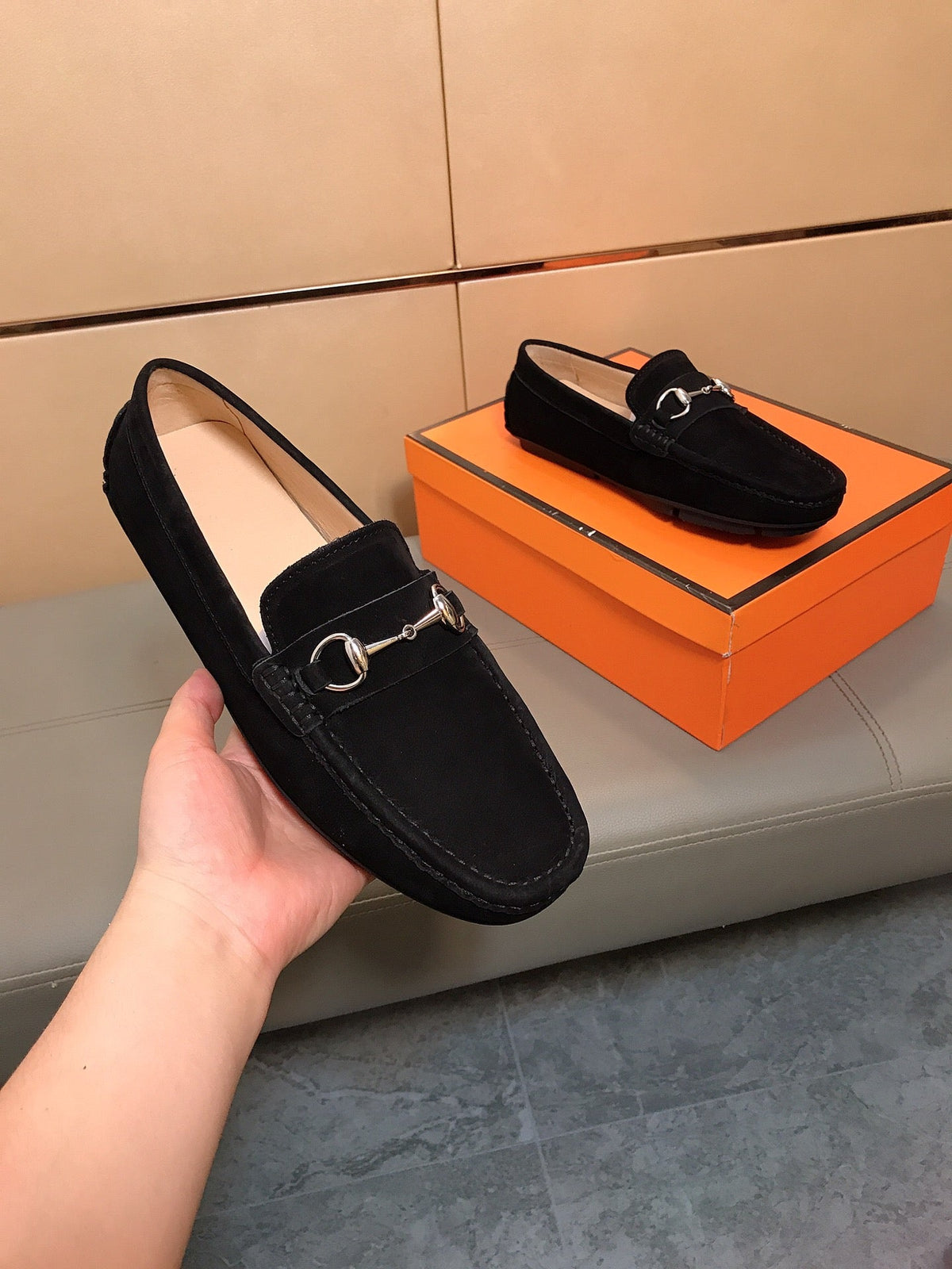 GG Men's Flat Loafer Black Suede 523212