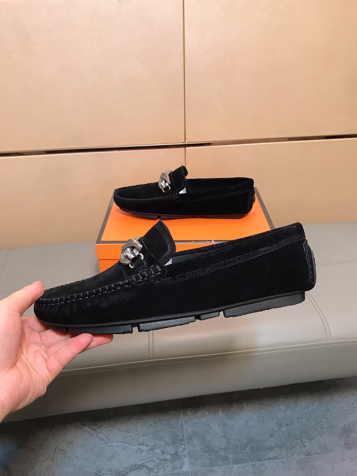 GG Men's 25 Snake Loafer Black Suede 748028