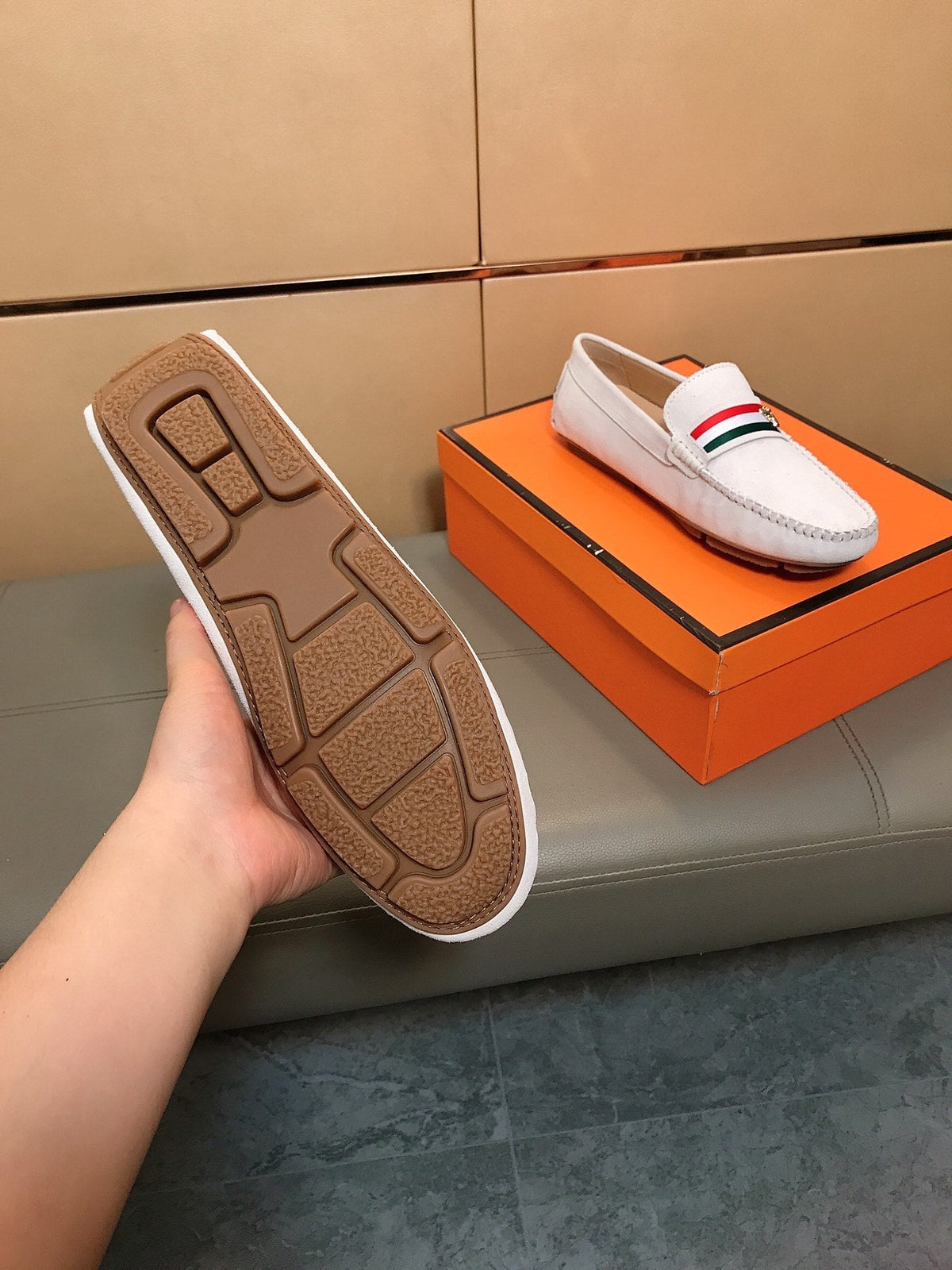 GG Men's Loafer White Suede 526677
