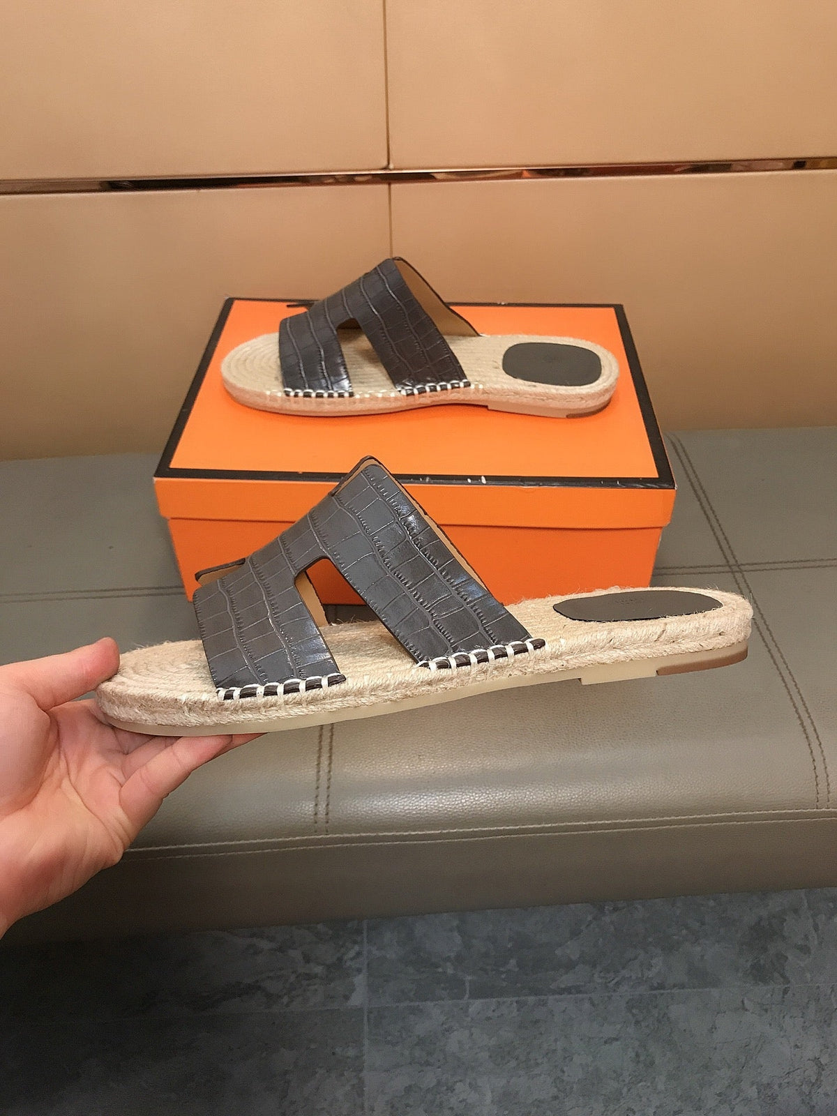 HM Men's Antigua Espadrille Dark Grey Embossed Cowhide 704136