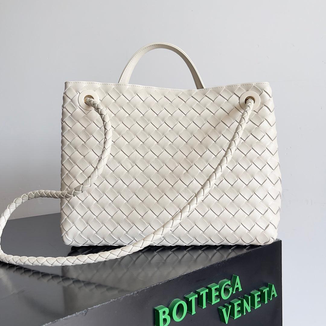 BV Andiamo Bag Cream Nappa Leather 249679