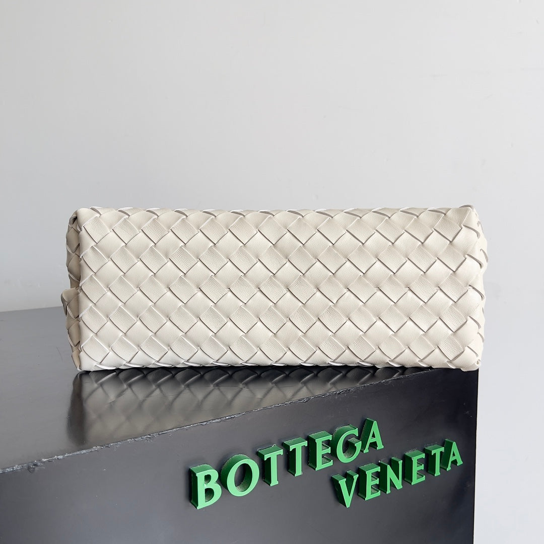BV Andiamo Bag Cream Nappa Leather 249679
