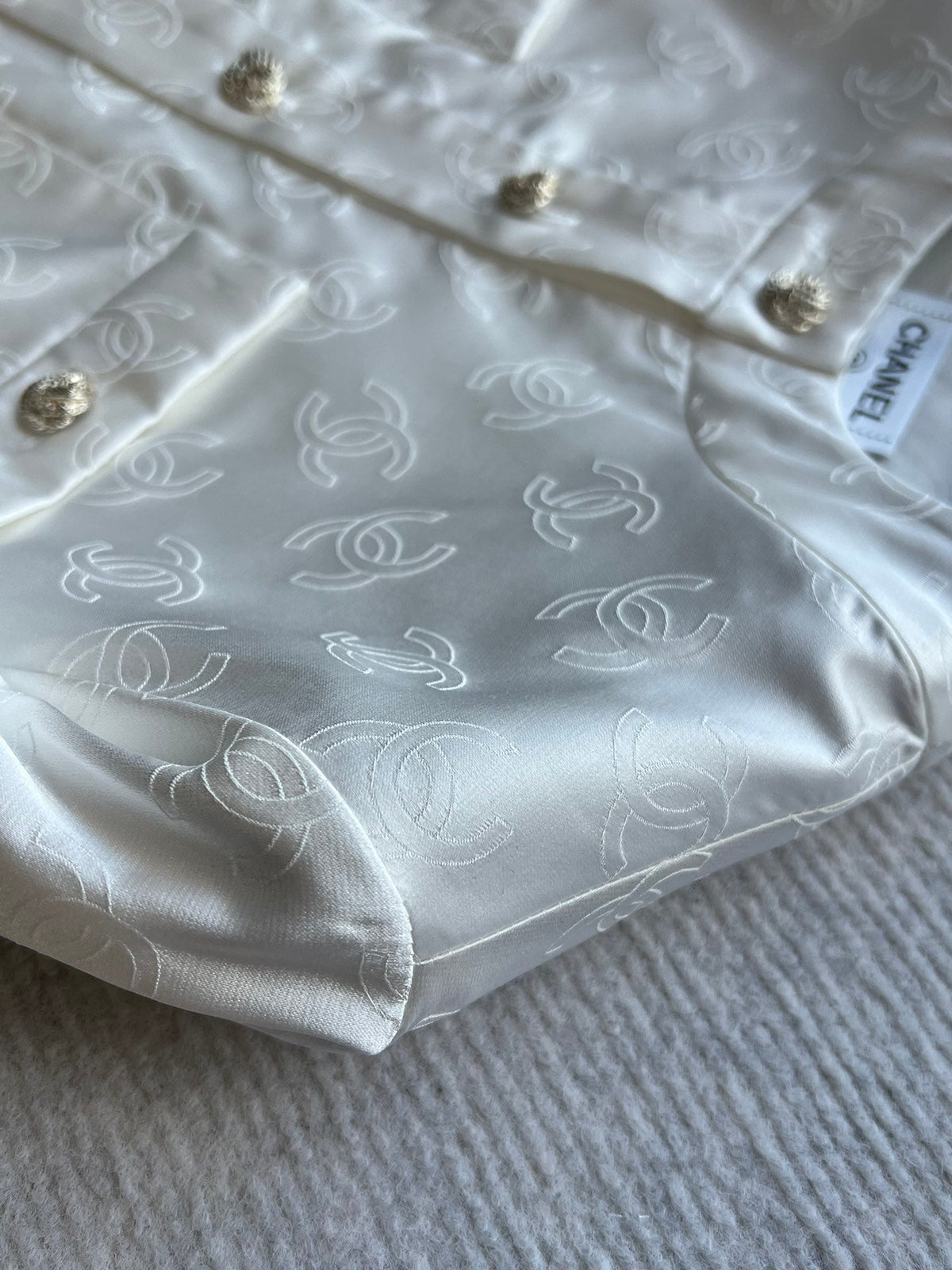 CC 25 Round Neck Jacket White Cotton Silk