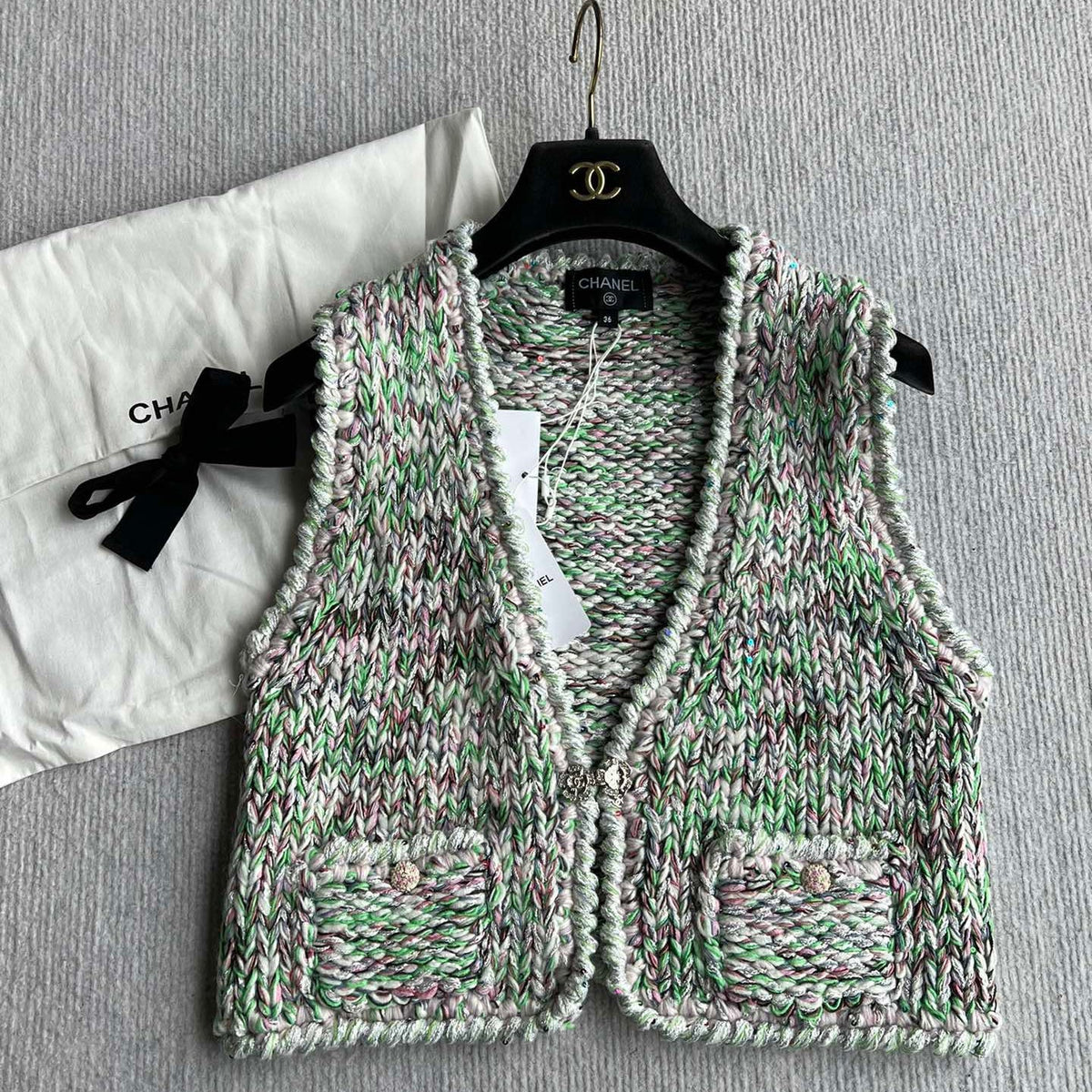 Chanel 2025 Vest Green Wool Cotton 318430