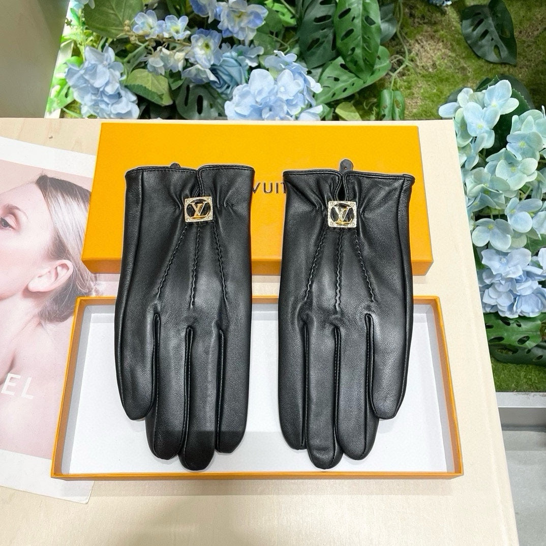 LV Gloves In Black Lambskin 465067