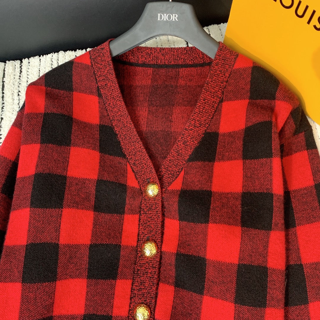 LV 25 Cardigan Red Black Wool Cashmere 301568