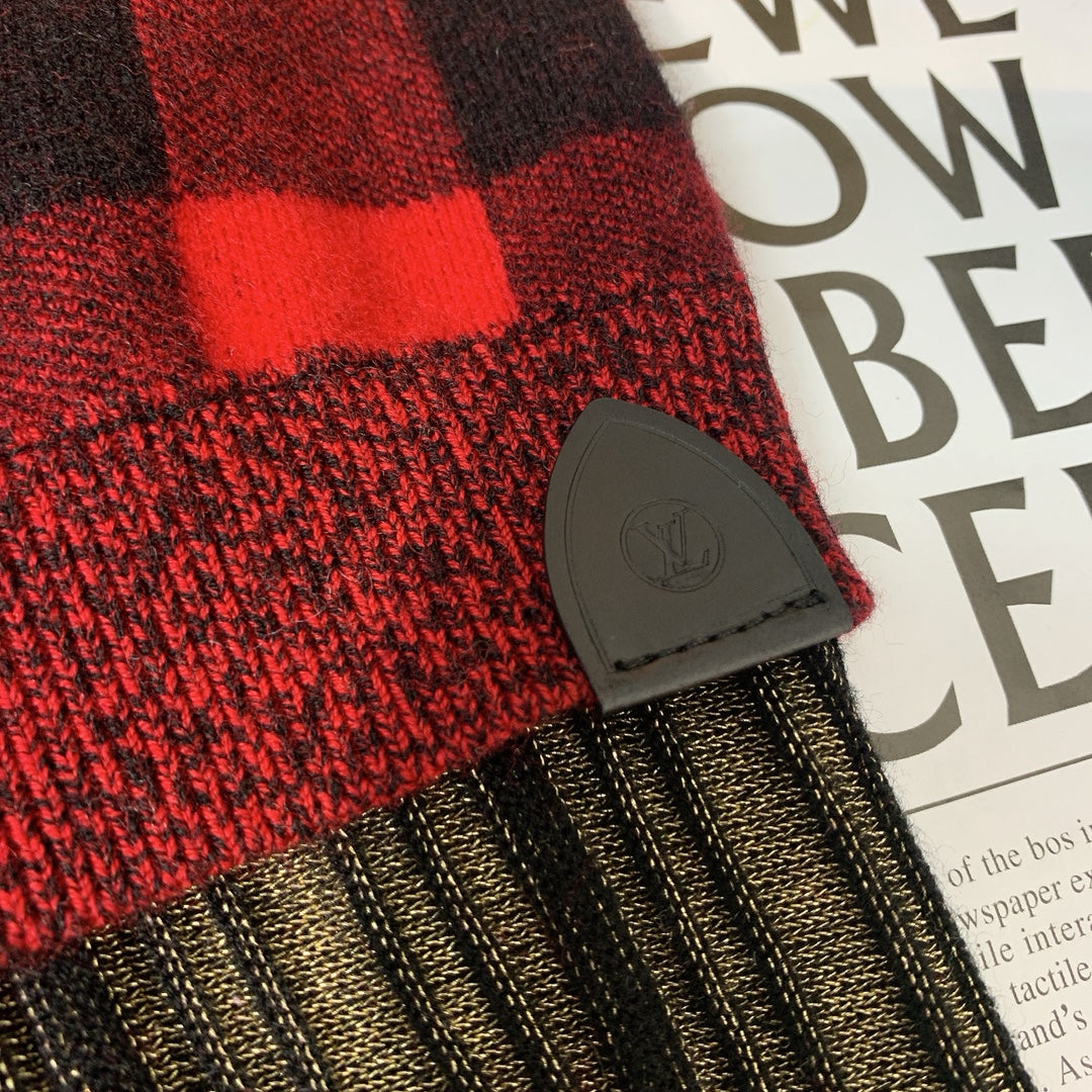 LV 25 Cardigan Red Black Wool Cashmere 301568