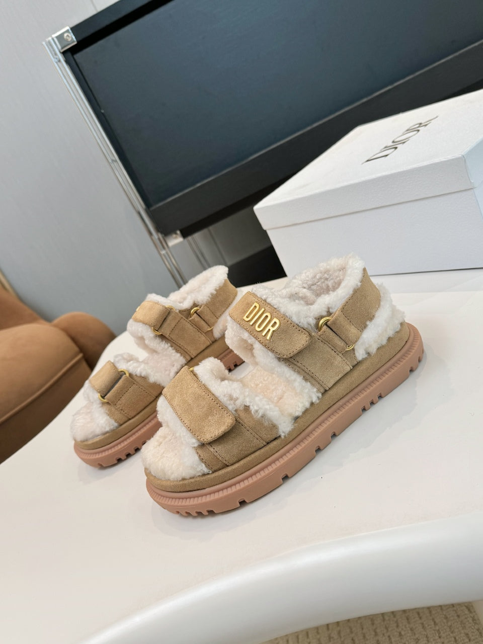 CD Dioract Sandal Beige Suede Wool 529373