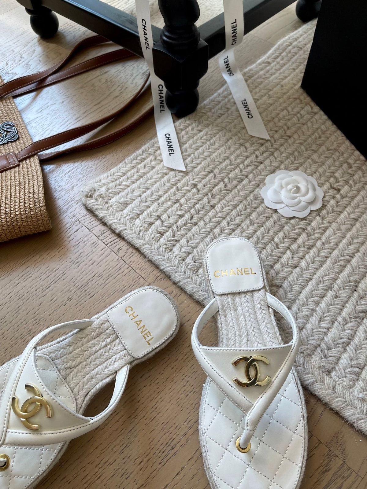 CC 25 Flip Flop Sandals White Calfskin Espadrilles