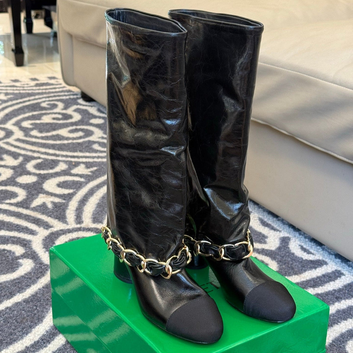 CC 25 High Boot Black Patent Leather 409136