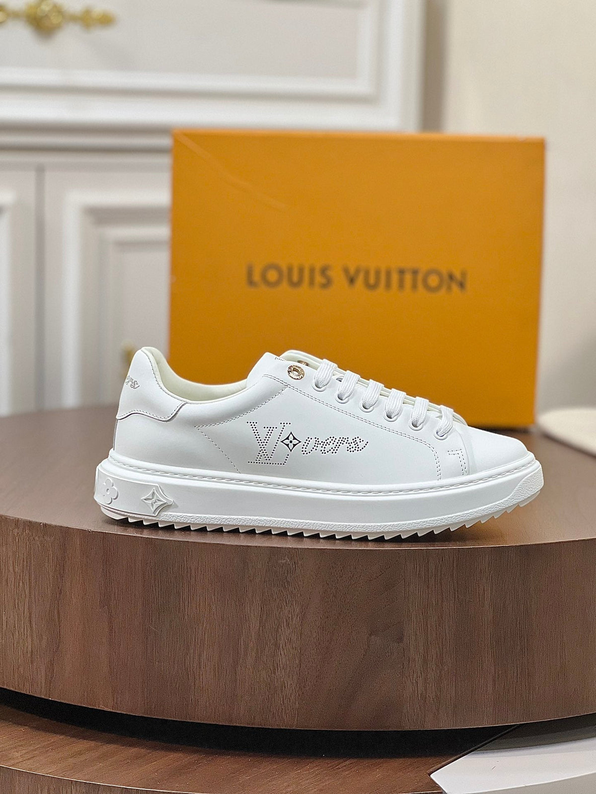 LV TIME OUT SNEAKER IN WHITE CALFSKIN