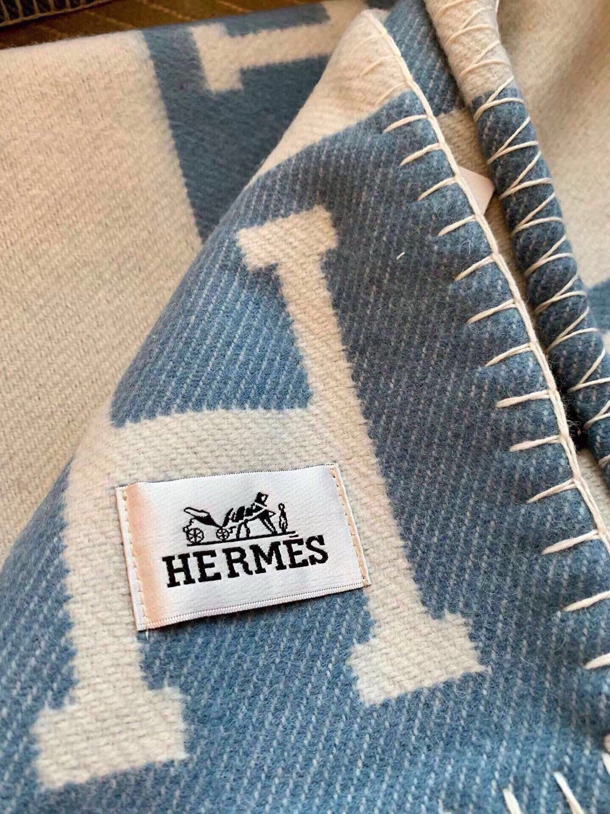 HM Blanket Blue White Wool Cashmere