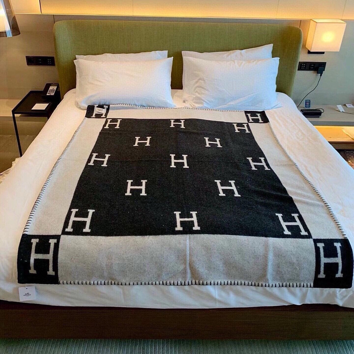 HM Blanket Black White Wool Cashmere