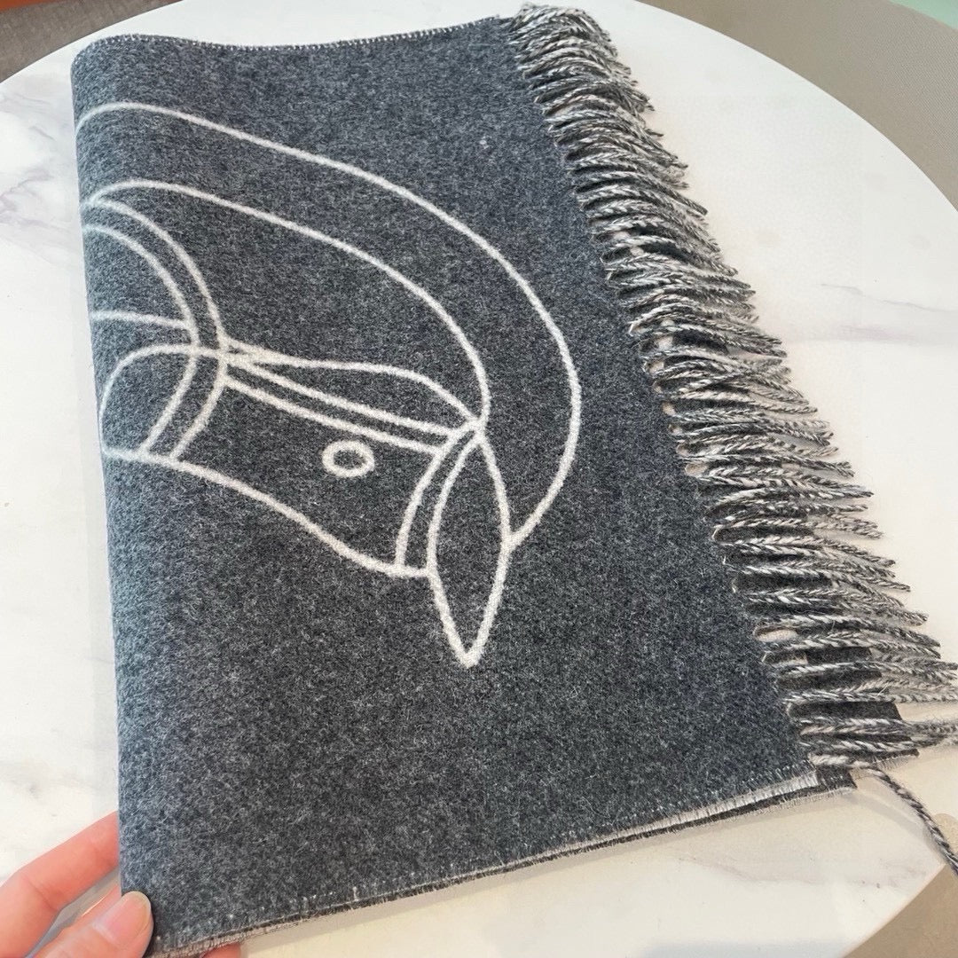 CASAQUE ENTRELACS EQUESTRES 190 CM SCARF IN SHADOW GRAY CASHMERE