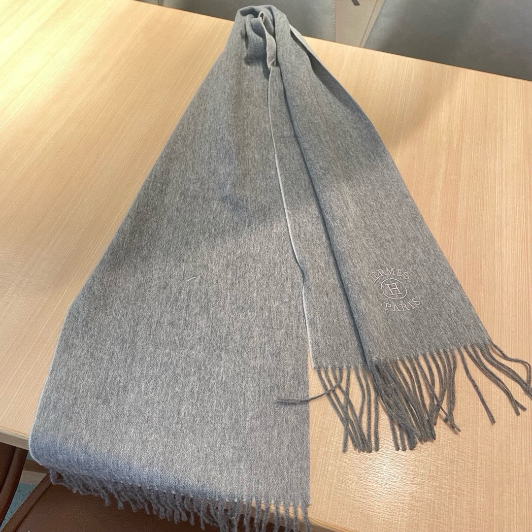 RECTO-VERSO MUFFLER 190 DOVE GREY CASHMERE