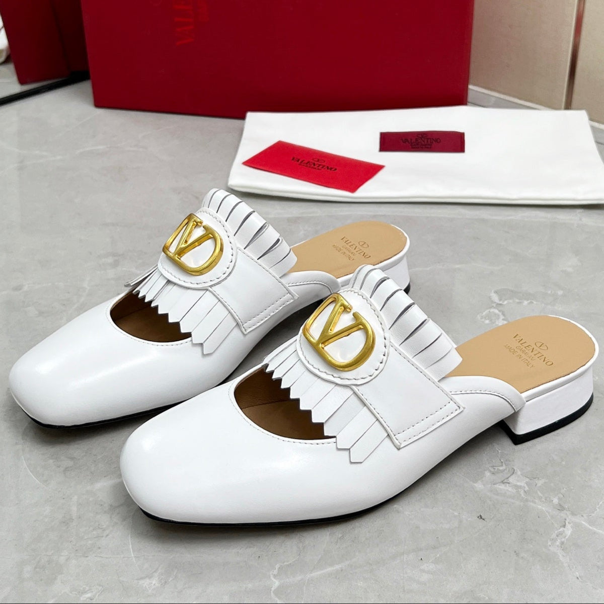 VT 25 Signature Mule Loafer Ivory Calf Leather 293947