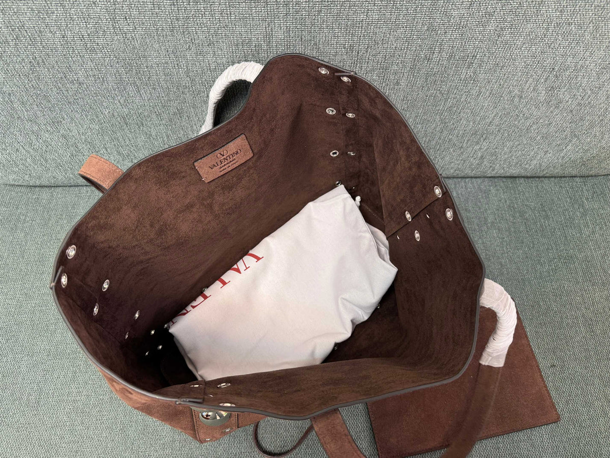 Valentino Garavani tote dark brown suede 555249