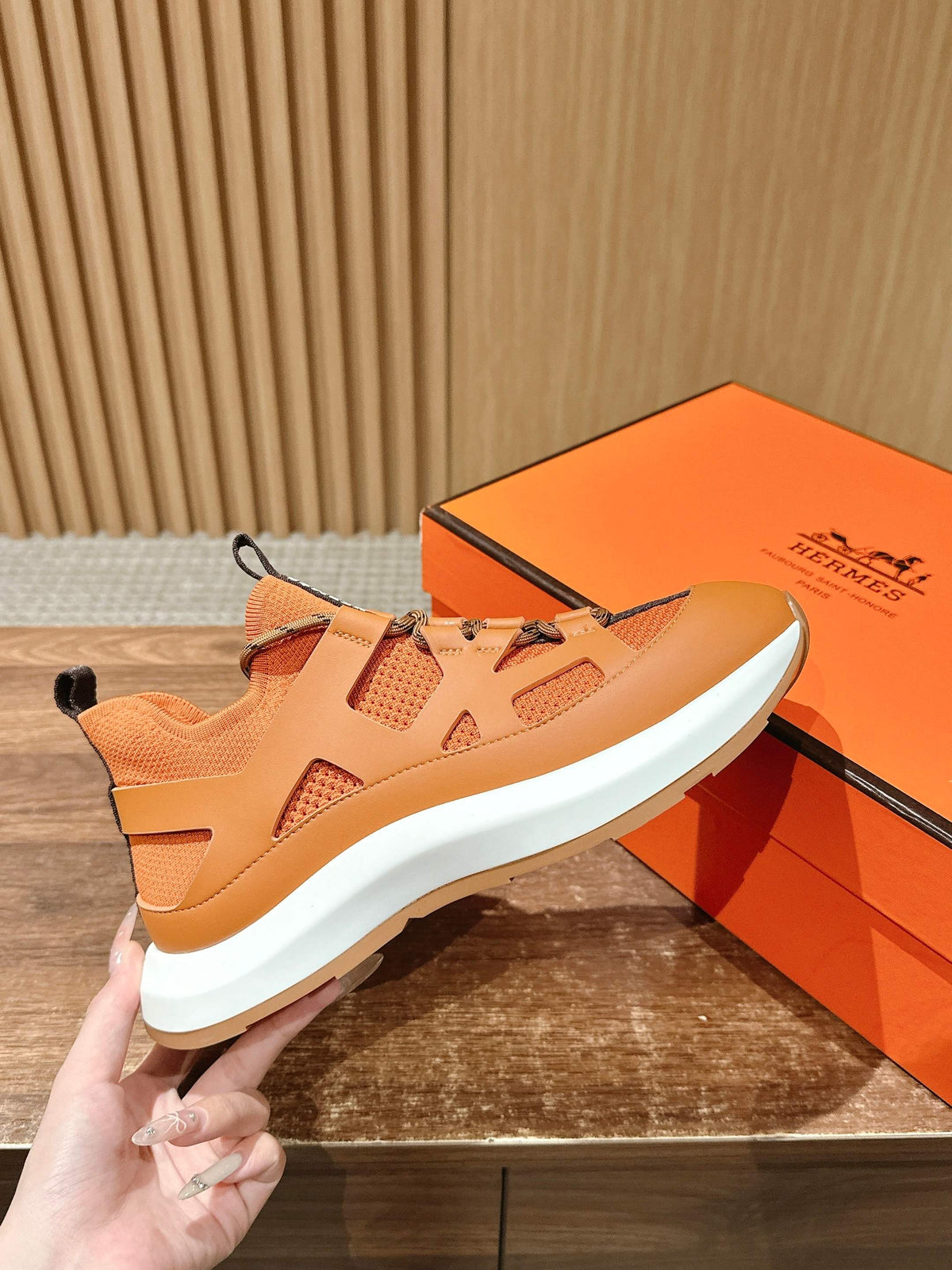 HM Katana Sneaker Oranger Calfskin 317596