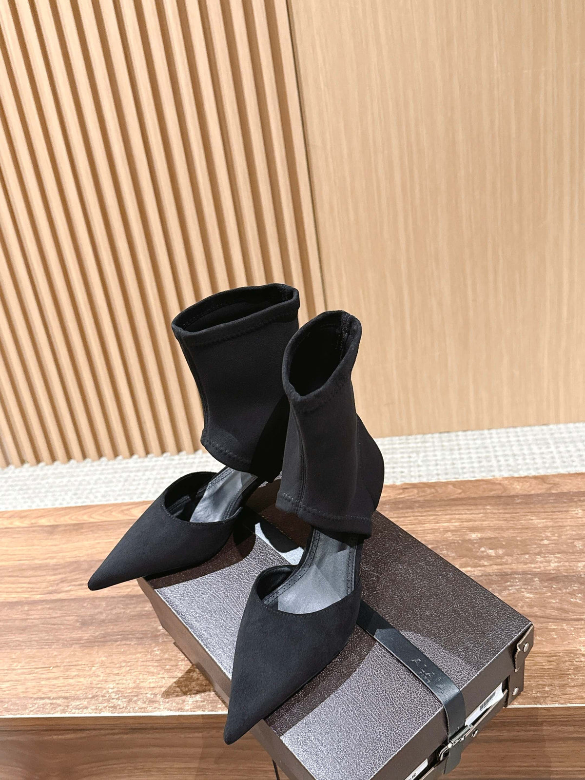 ALAIA ankle boots black suede 386020