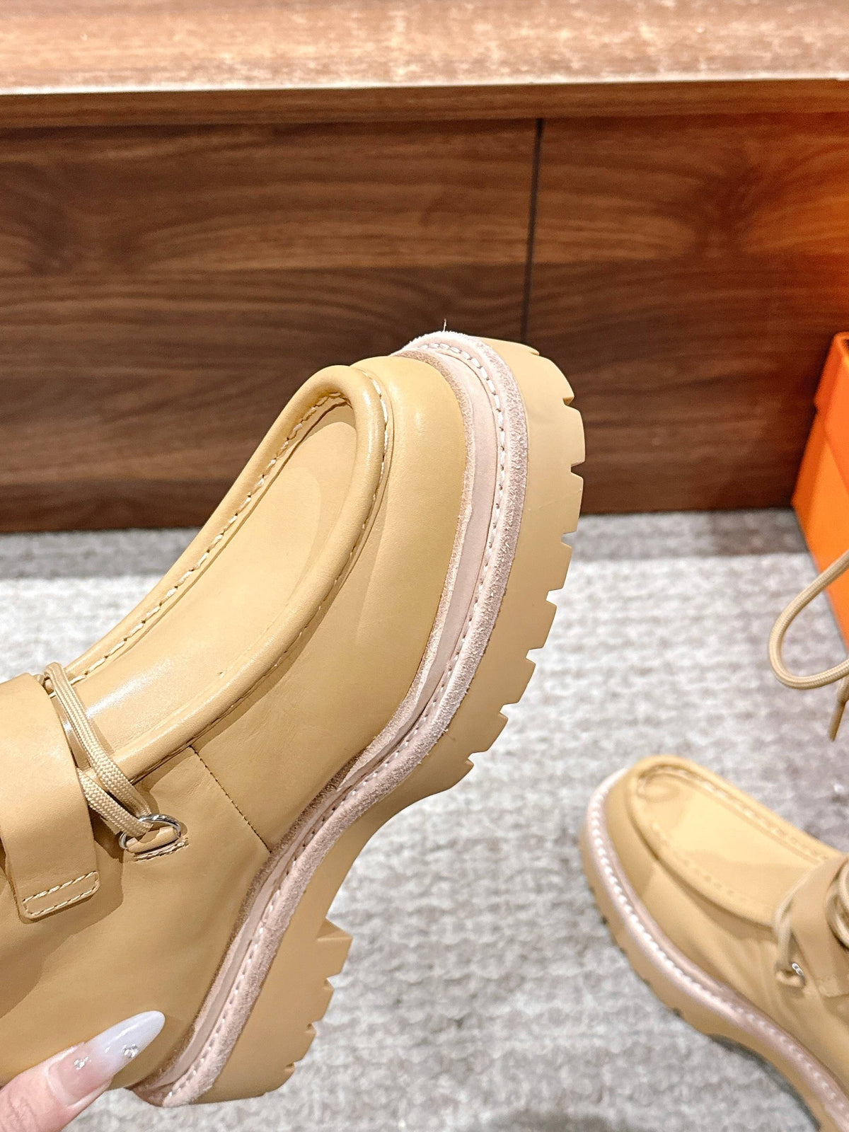 HM 25 High Boots Beige Calfskin 512531